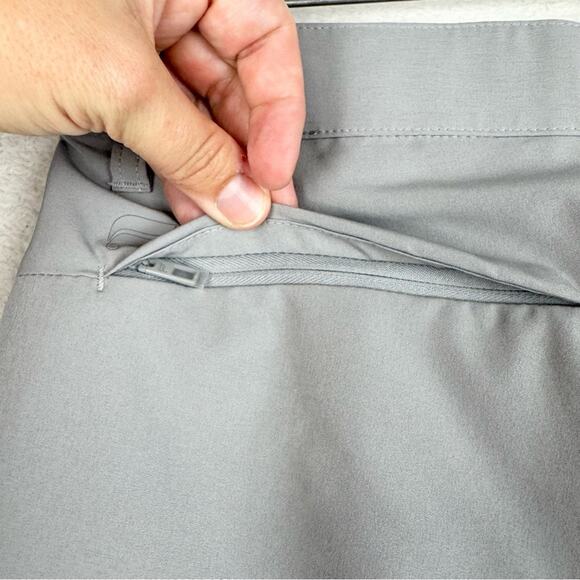 Fabletics The Only Short 8" In Shadow Grey Size M Athleisure Business Casual - Picture 14 of 16